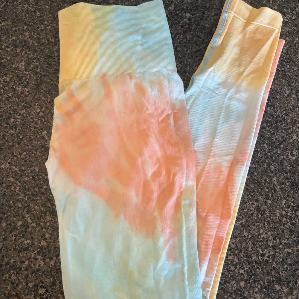 Astoria Tie dye leggings